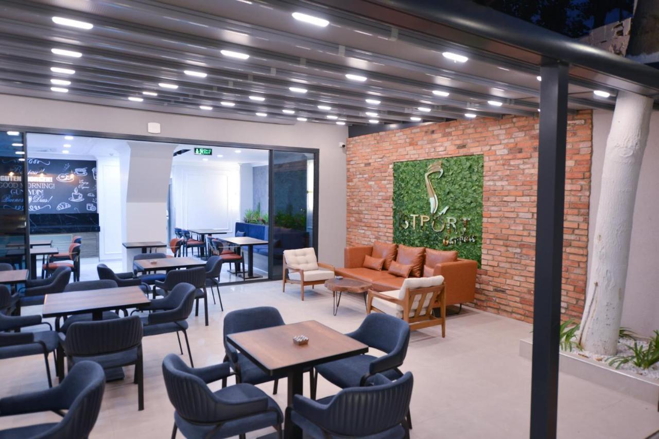 Istport Garden Hotels Arnavutkoy Экстерьер фото The interior of the restaurant