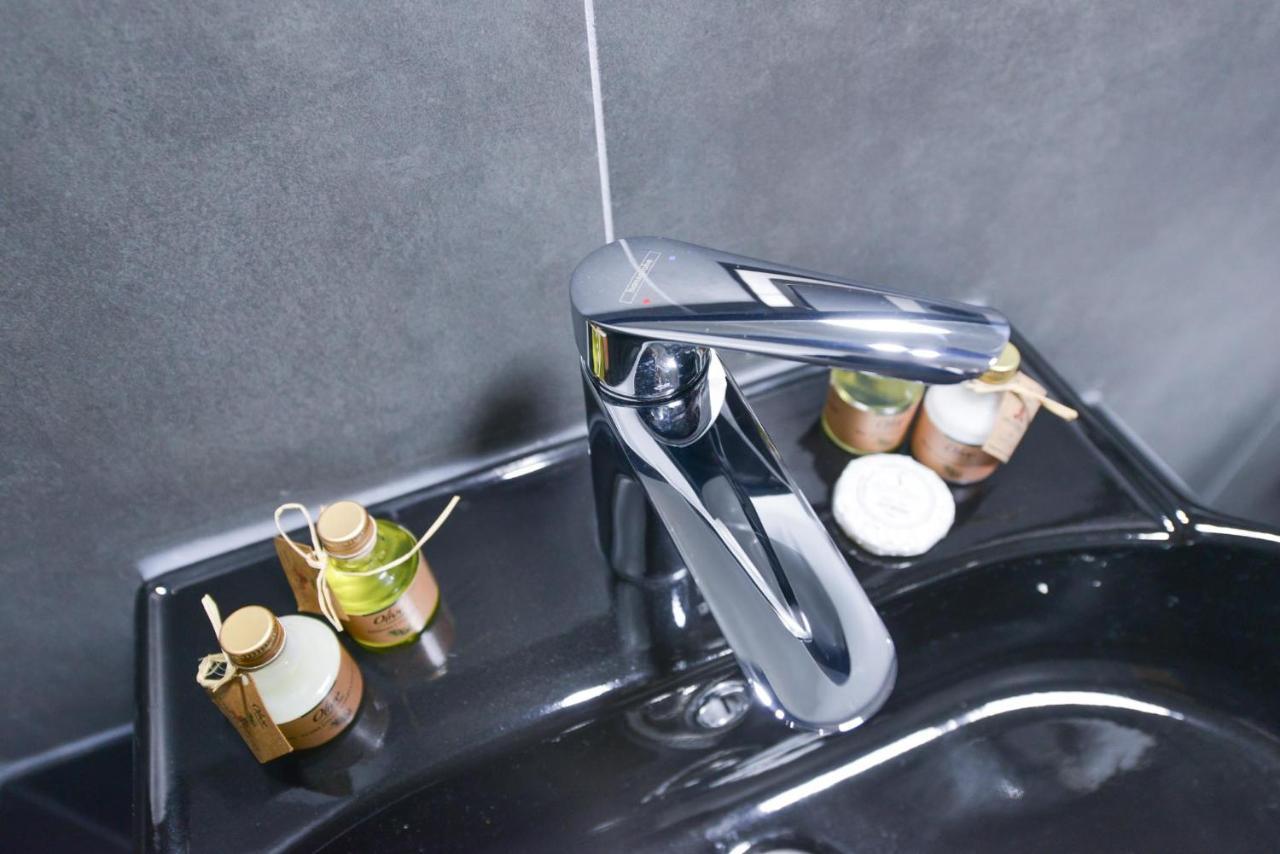 Istport Garden Hotels Arnavutkoy Экстерьер фото A single control tap
