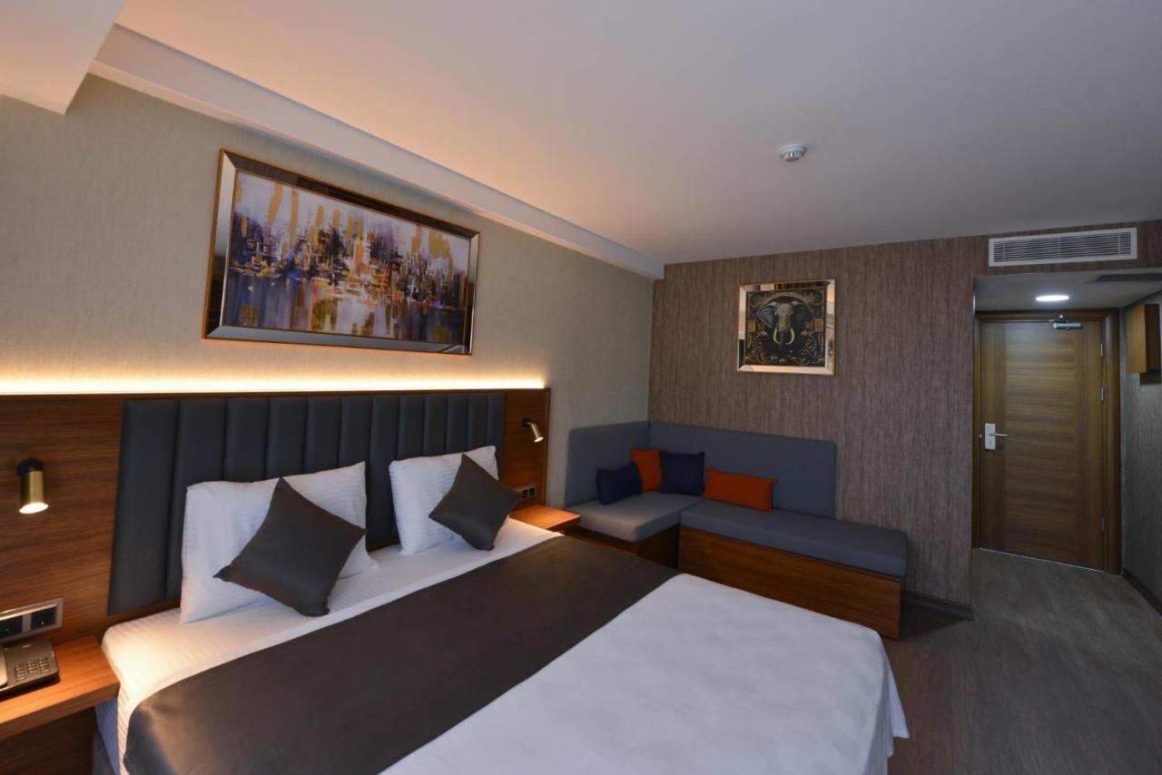 Istport Garden Hotels Arnavutkoy Экстерьер фото A room at the hotel