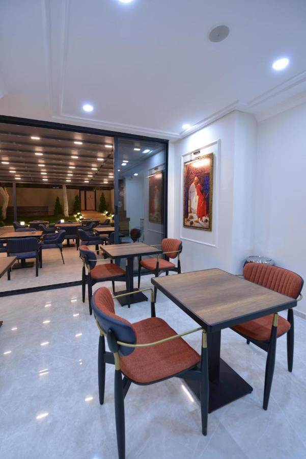Istport Garden Hotels Arnavutkoy Экстерьер фото The interior of the restaurant
