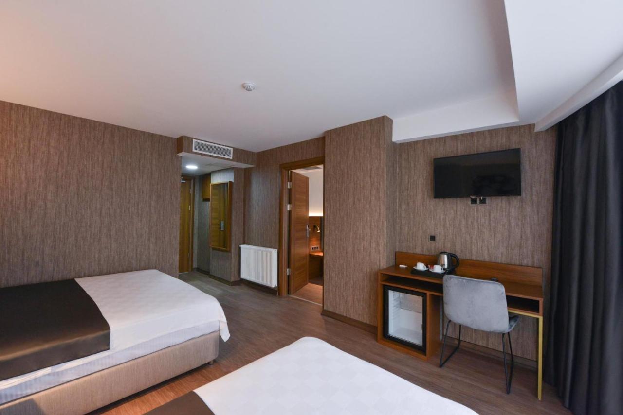 Istport Garden Hotels Arnavutkoy Экстерьер фото A room at the hotel